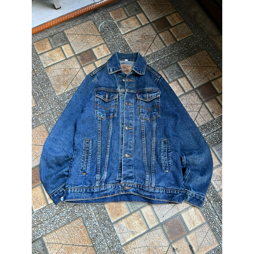 trucker jacket levis