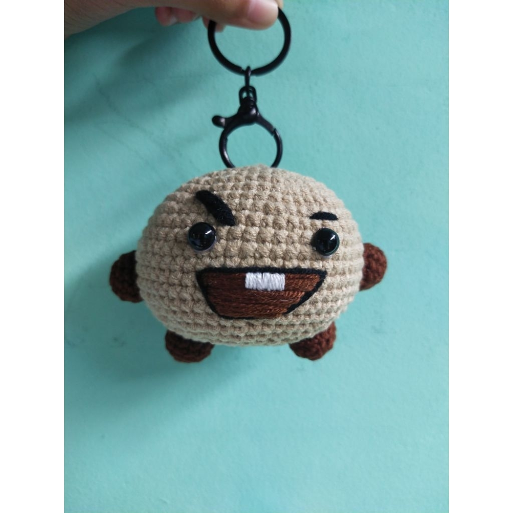 Boneka shooky bt21