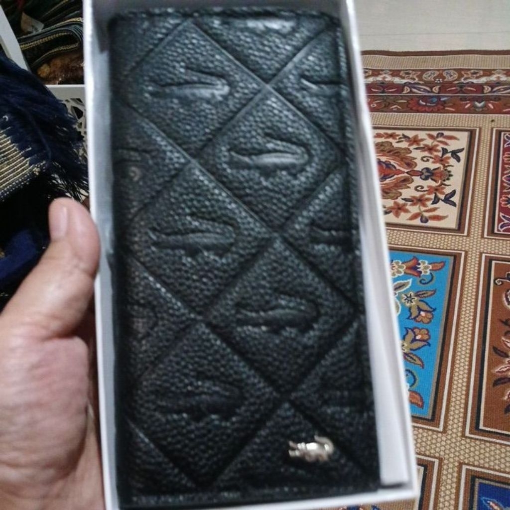 dompet panjang lipat tipis