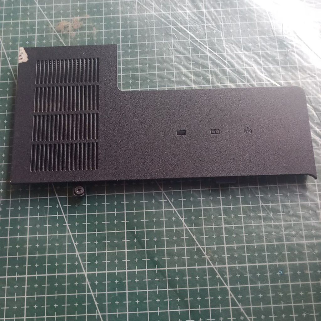 tutup RAM wifi laptop HP 431 + baut ORI