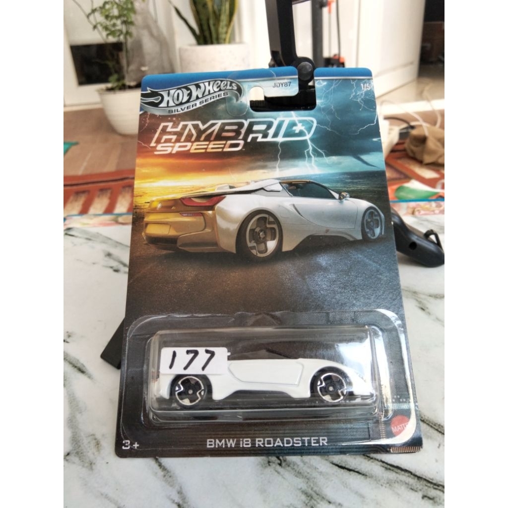 Hot Wheels BMW i8 Roadster