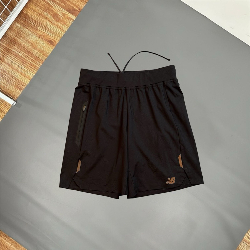 Celana Pendek Olahraga New Balance Hitam