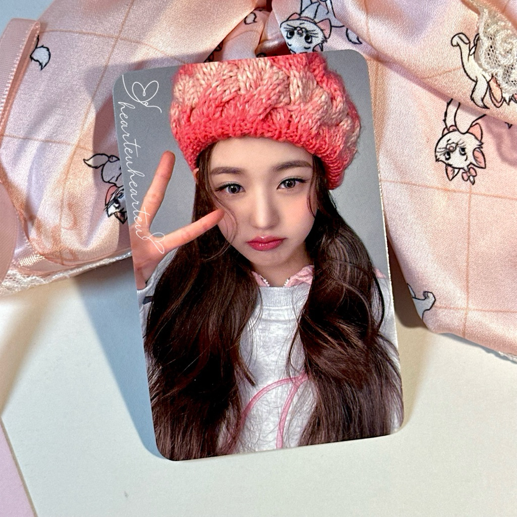 hearteuhearteu — [READY STOCK] IVE Jang Wonyoung Official Photocard x Kirsh Brand Collaboration (pc 