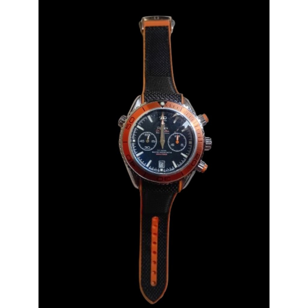 Omega watch quartz kondisi bagus perlu baterai semua bawaan tanpa box