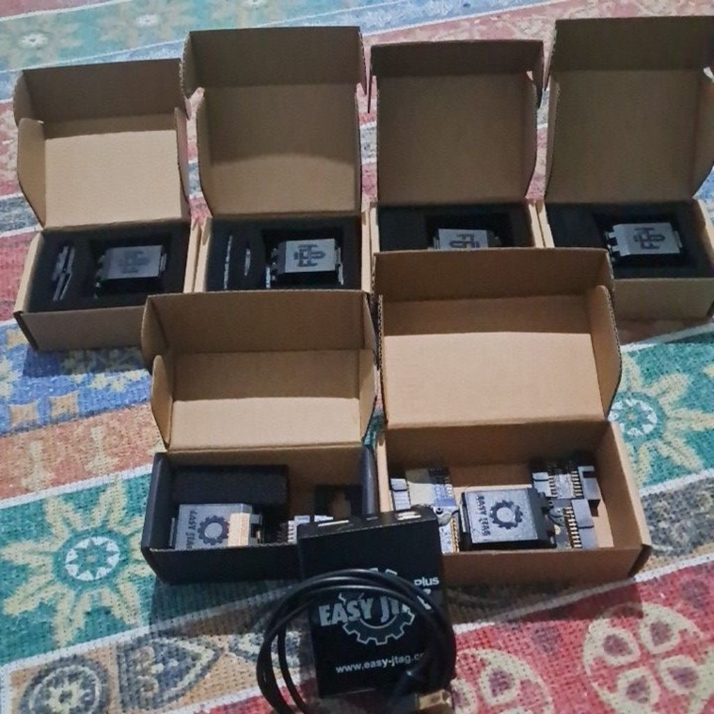 Box Easy jtag plus&Soket F64