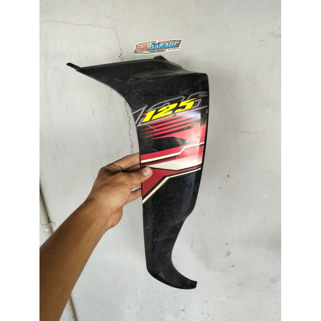 Sayap luar kanan shogun 125 rr sp fl original