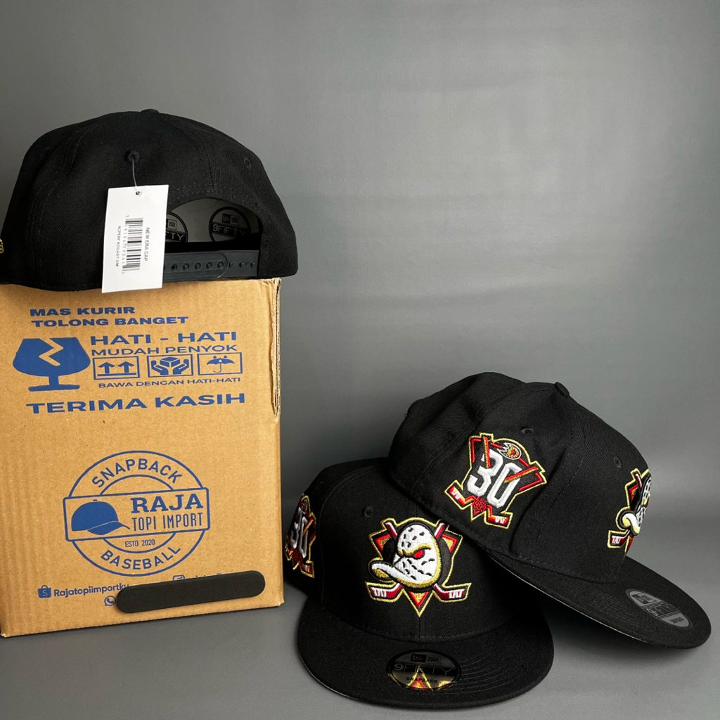 Topi SnapBack Setelan Mighty Ducks AA+ Import