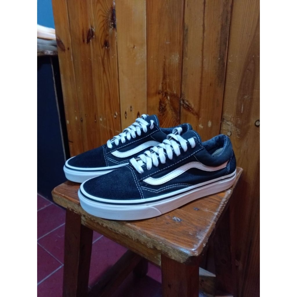 Vans Oldschool BW Size 38.5 Second Good Condition