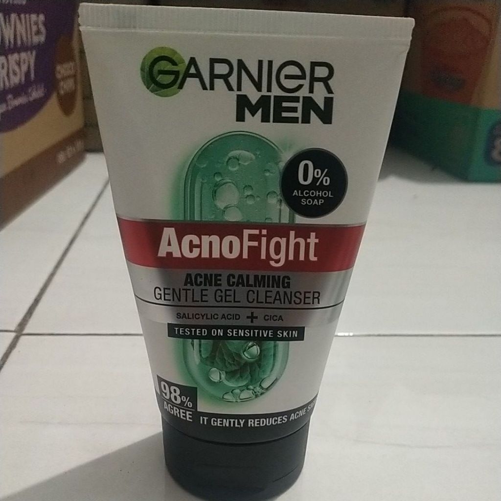 Garnier Men AcnoFight