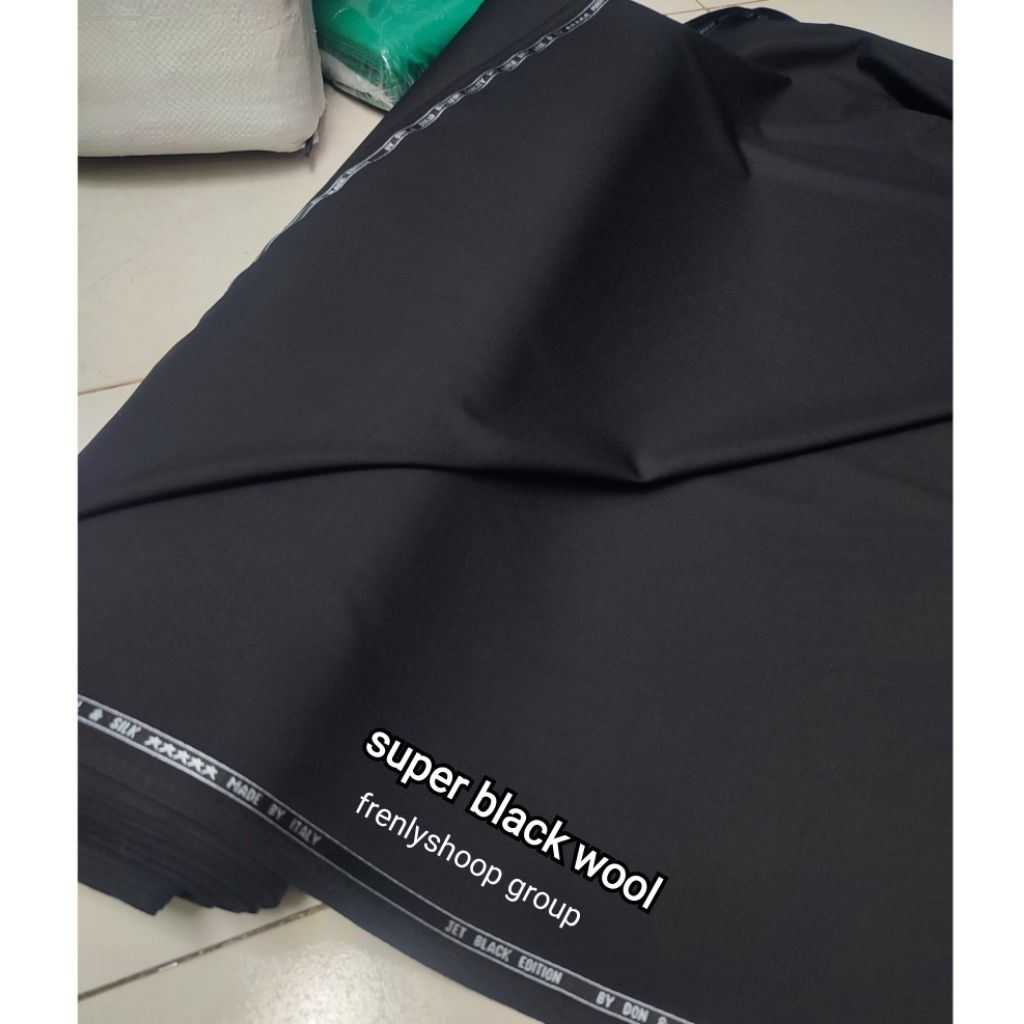 Kain Bahan Celana Jet Black super wool 580's pure wool Jet Balck edition (hrg PerCelana)