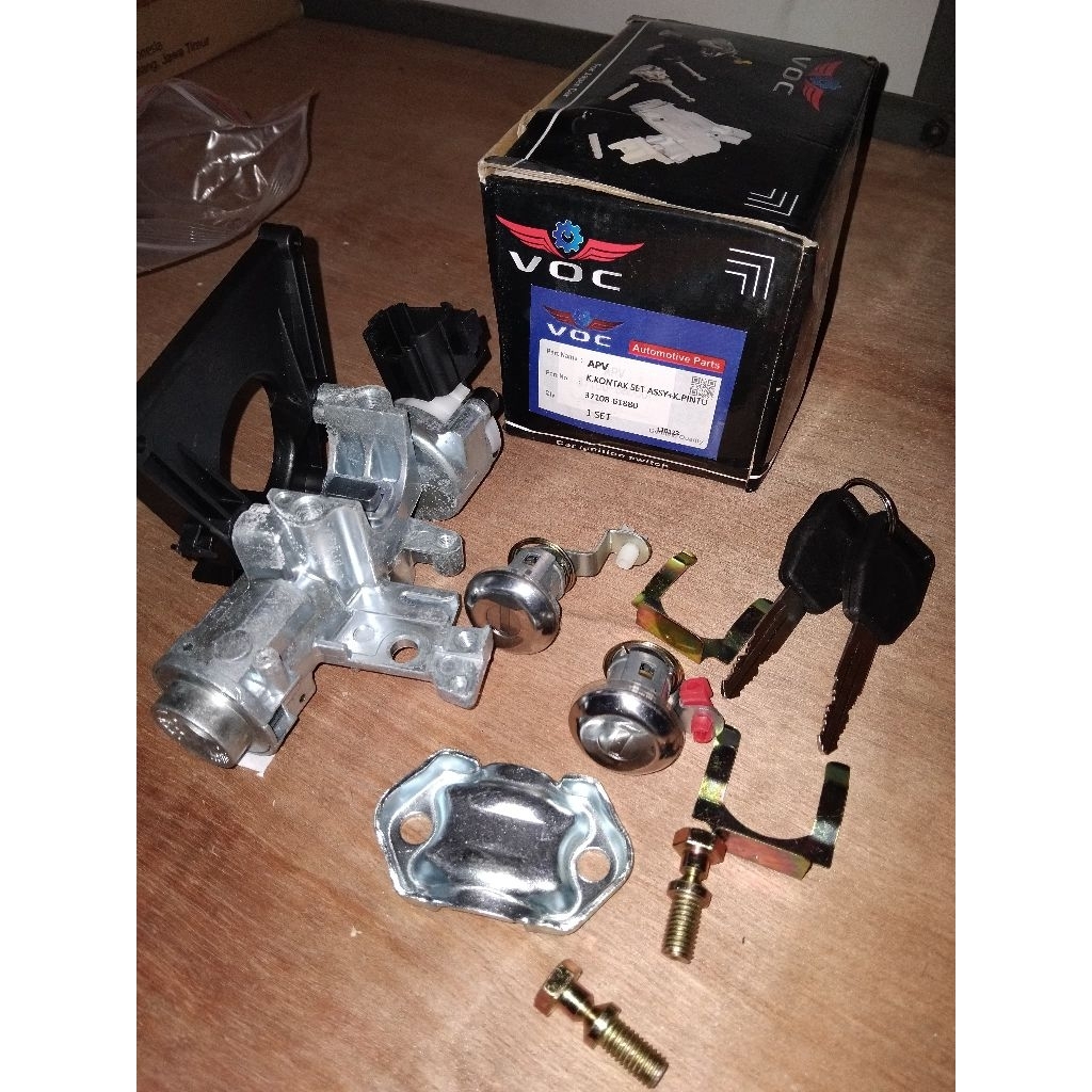 SWITCH IGNITION ASSY APV KUNCI KONTAK SET ASSY APV +KUNCI PINTU VOC 37108-61880