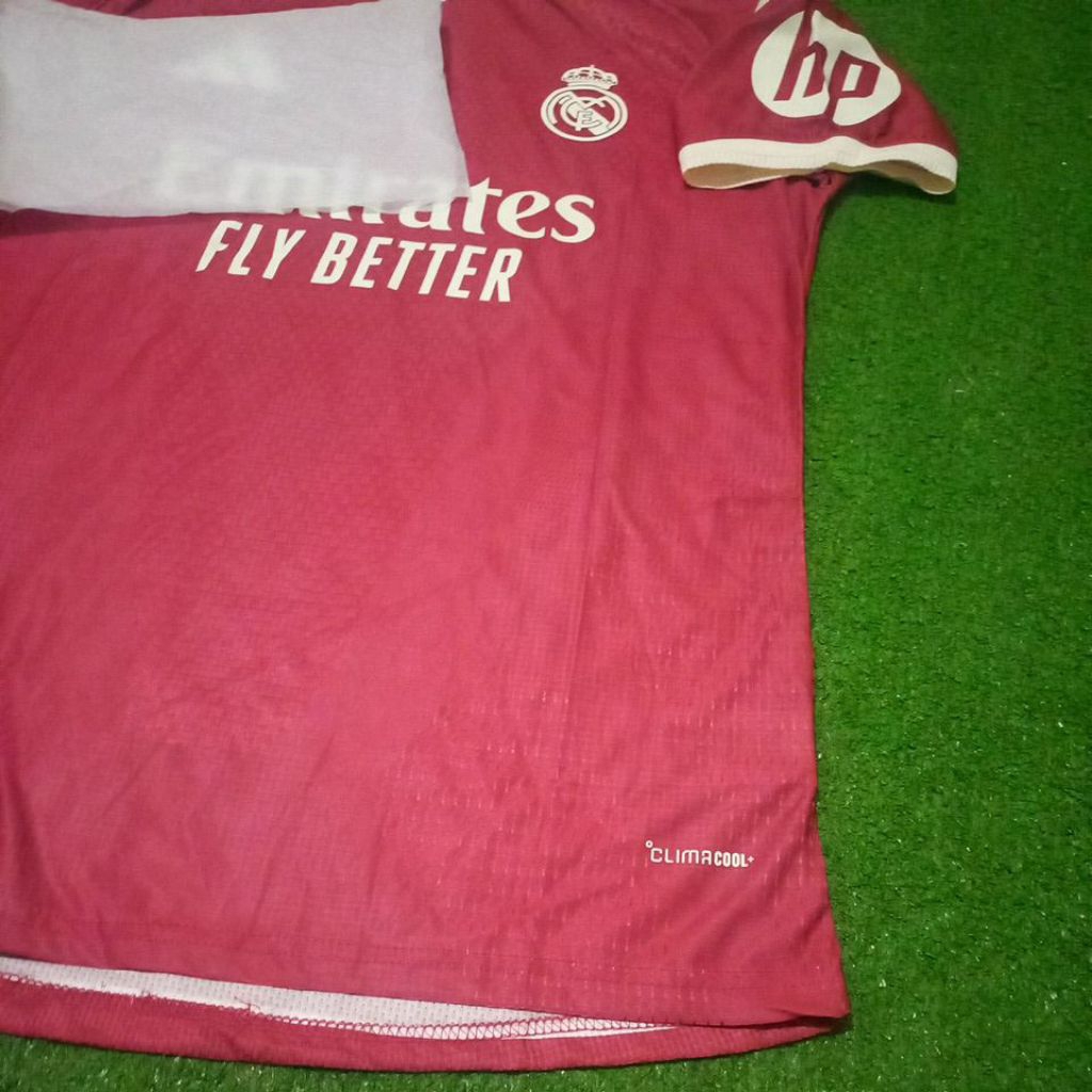Jersey Player issue Madrid Away 2026 27 Player Version