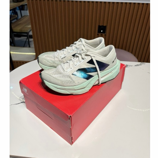 New Balance FuelCell Rebel v4 running shoes - original second