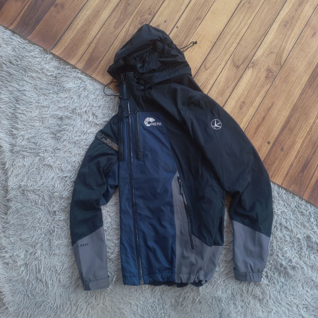 Jaket Outdoor Nepa Extreme Expedition Xvent Gorpcore Waterrepellent NOT goretex blocktech running sp