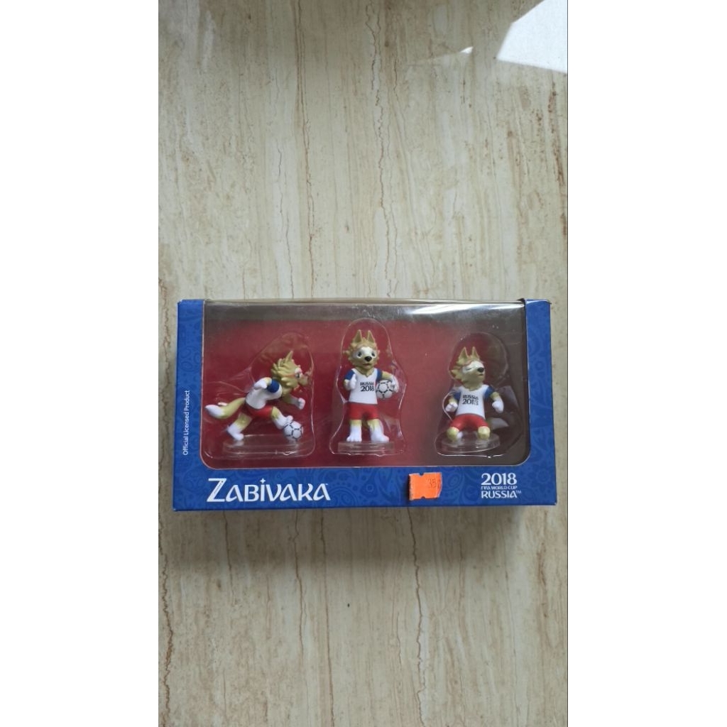 mainan action figure piala dunia