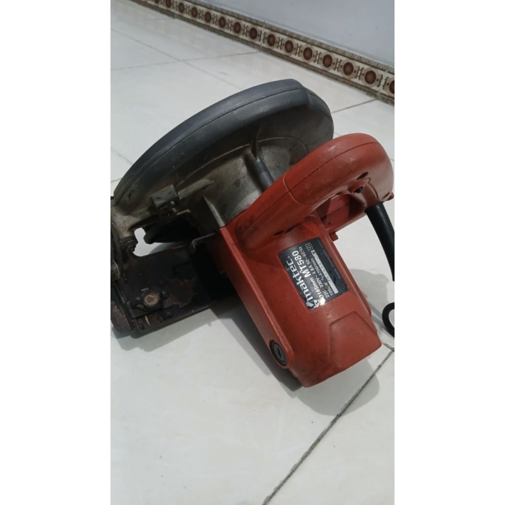 Serkel pemotong kayu merk maktec ukuran 7in normal semoa bunyi halus siap pakai