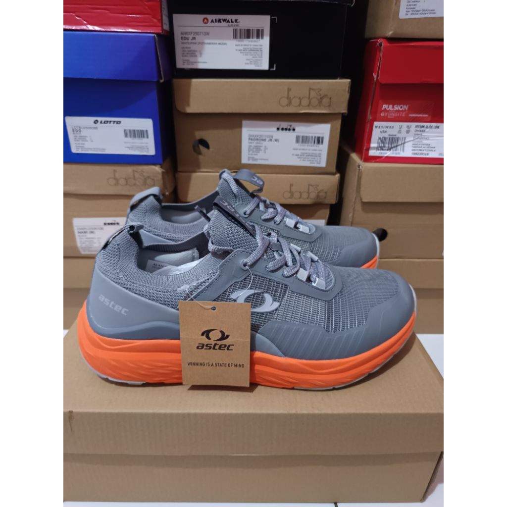 ASTEC MOISE RUNNING MAN SALE SALE