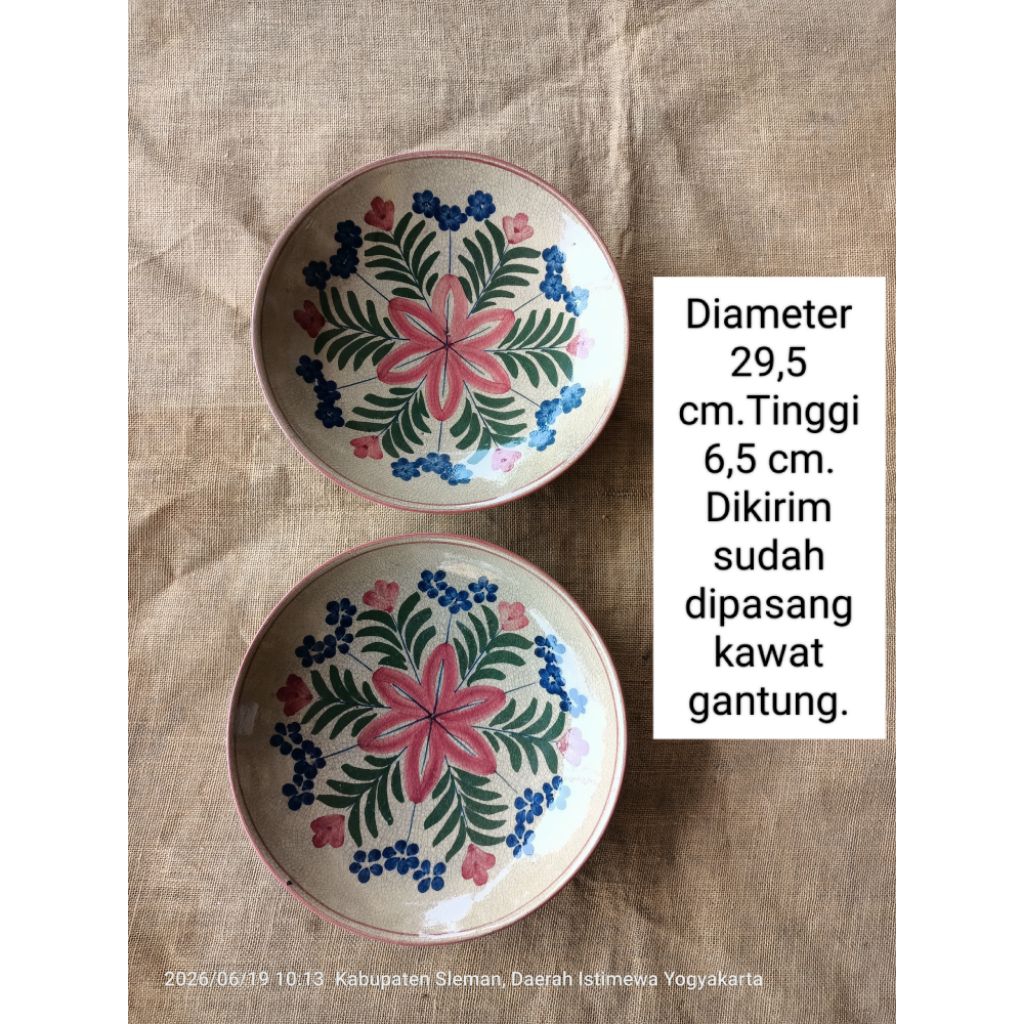 Diameter 29 cm an 2 buah Piring keramik lukis gambar bunga retak seribu, untuk dekorasi hiasan dindi