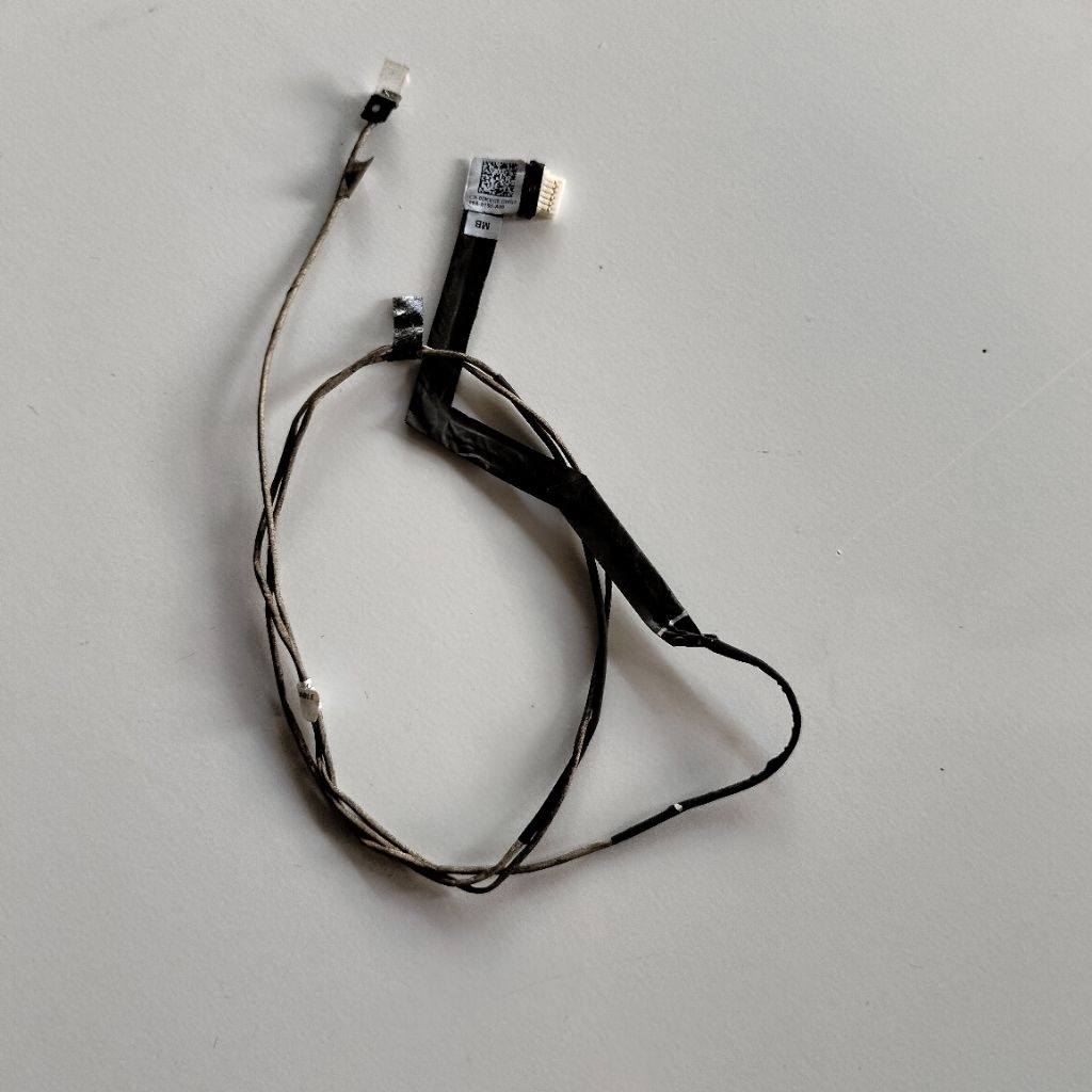 fleksibel layar laptop dell G7 7588