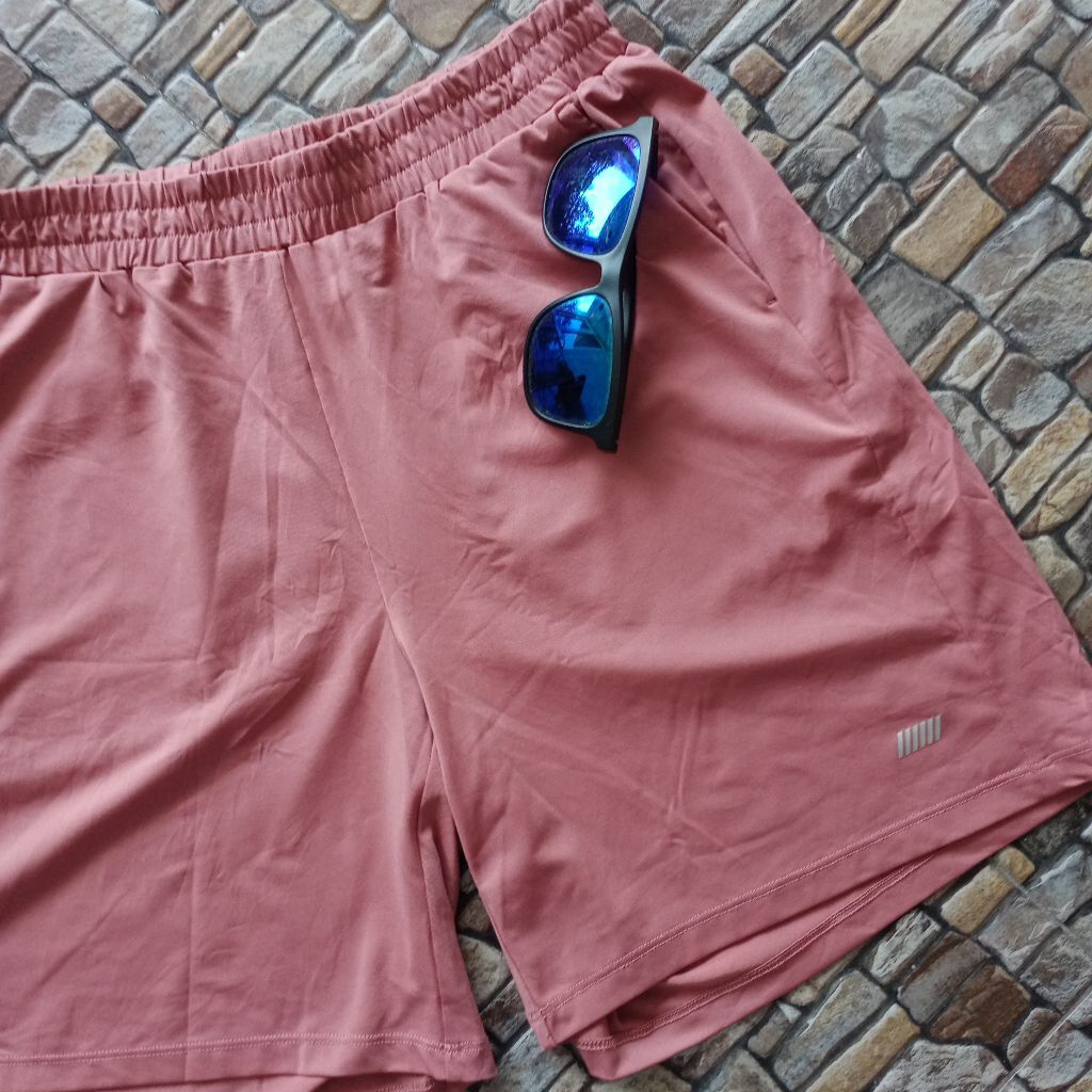 Celana pendek lari STL original preloved, Celana running unisex branded