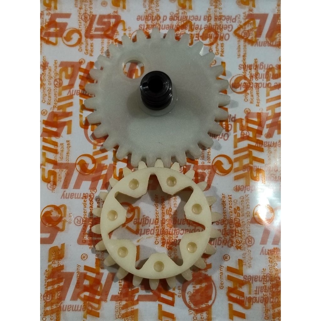 gear pompa oli ms381 worm gear set ms381