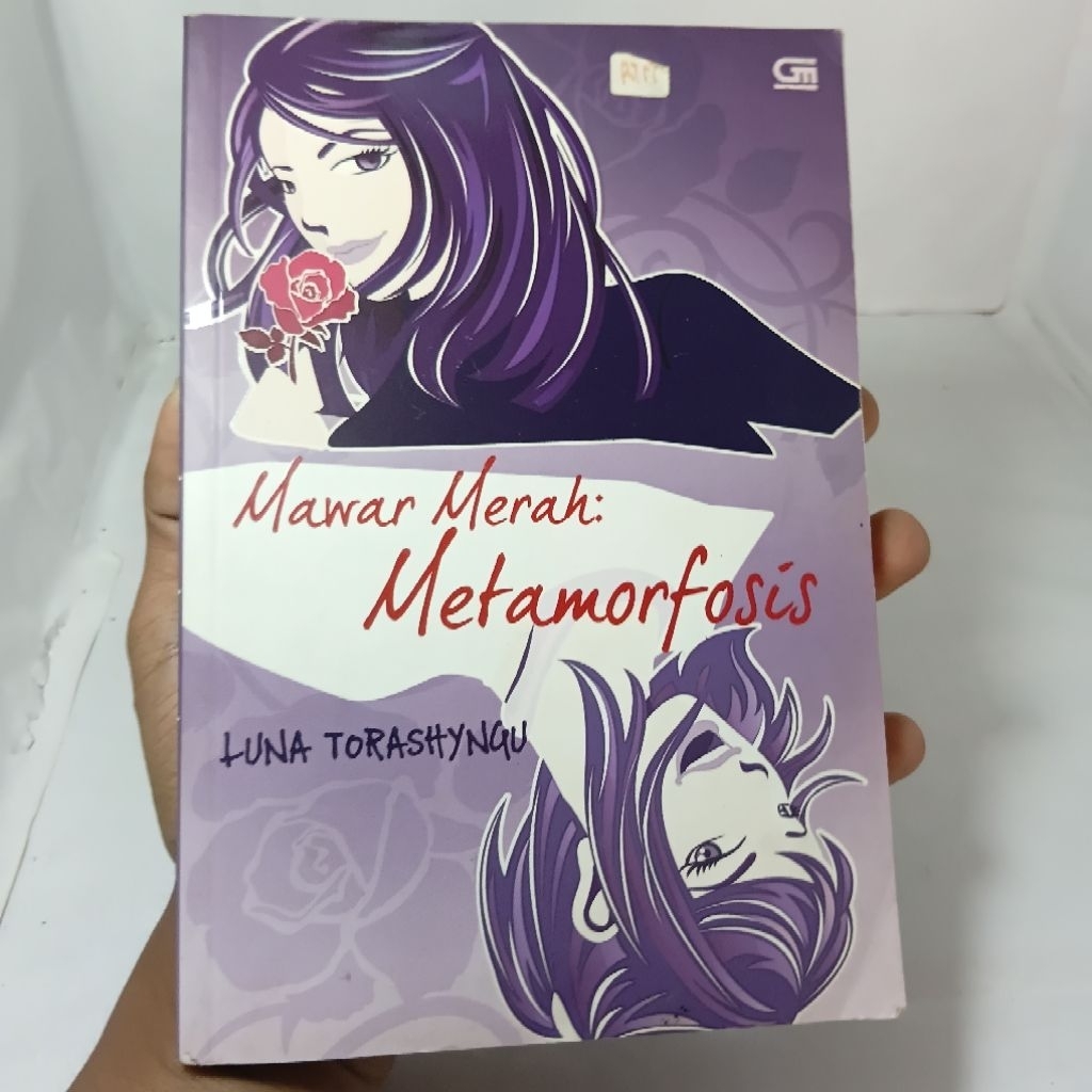 Mawar Merah Metamorfosis Luna Torashyngu