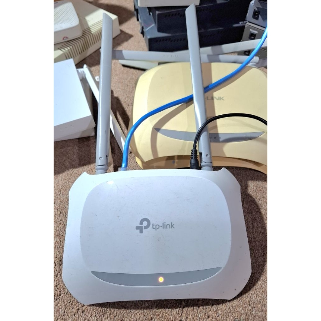 TP - LINK WR840N | WR820N ROUTER MODEM WIFI TPLINK
