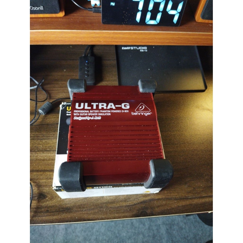 Direct box behringer ultra g100