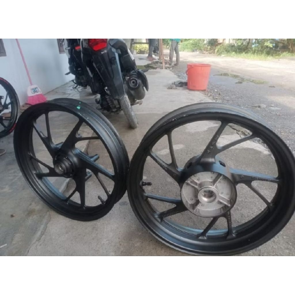 Velg Sepasang Cbr 150 Facelift Original