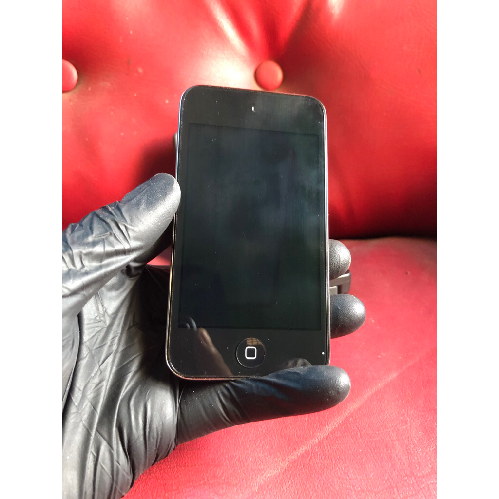 IPOD TOUCH 4 8gb