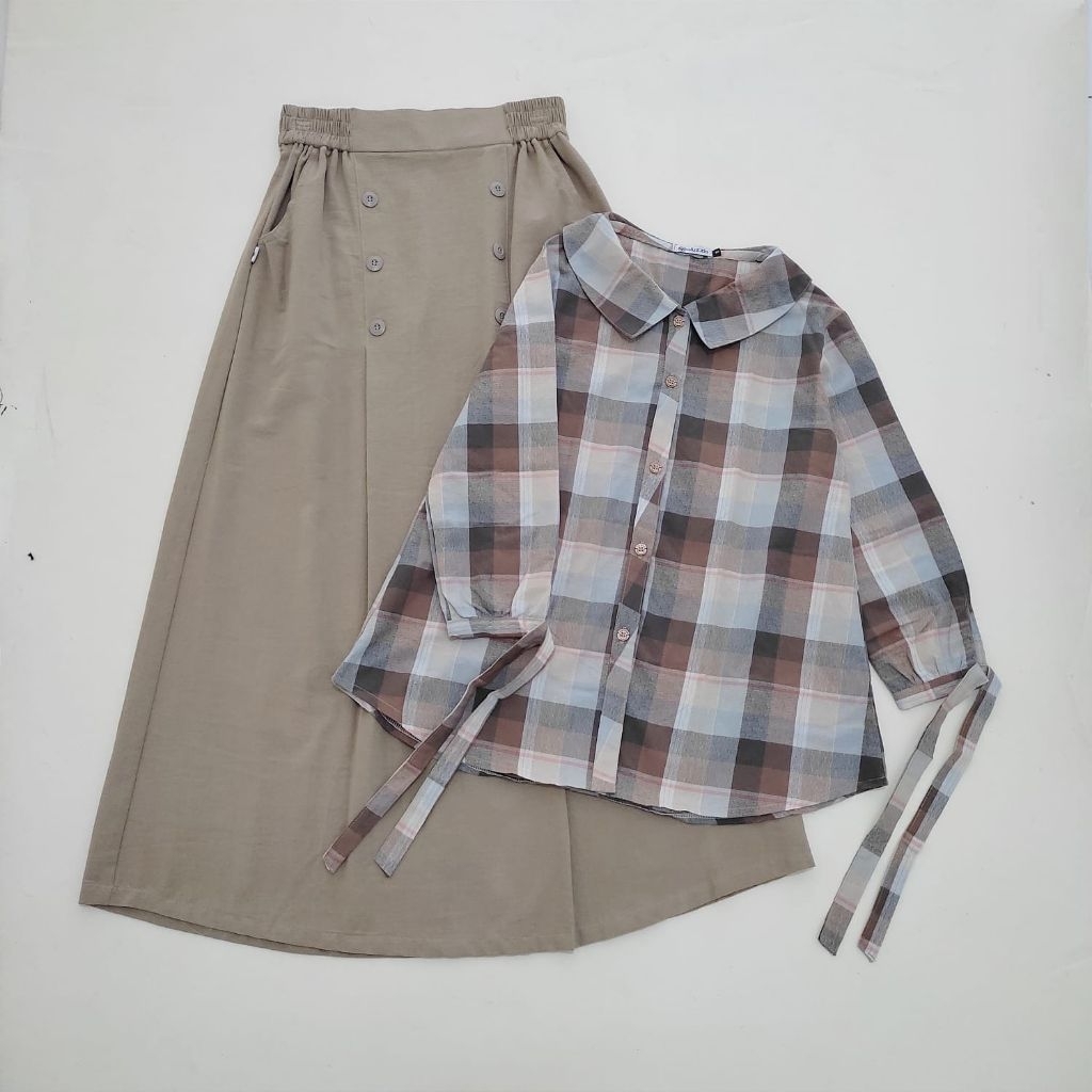 Blouse + rok allyzzia