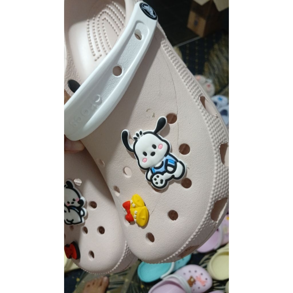 sandal crocs ori rijek cutting