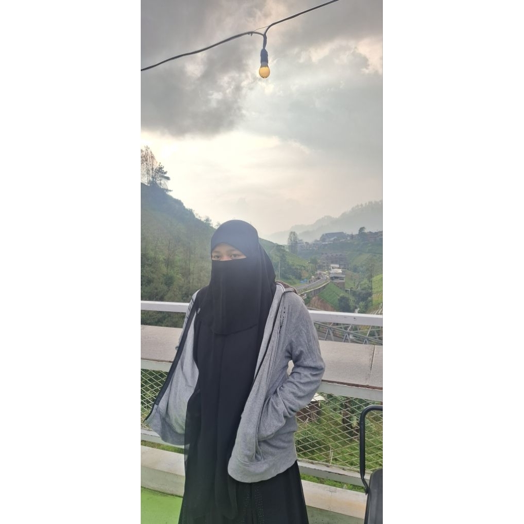 niqob poni, niqob bandana, cadar karet.