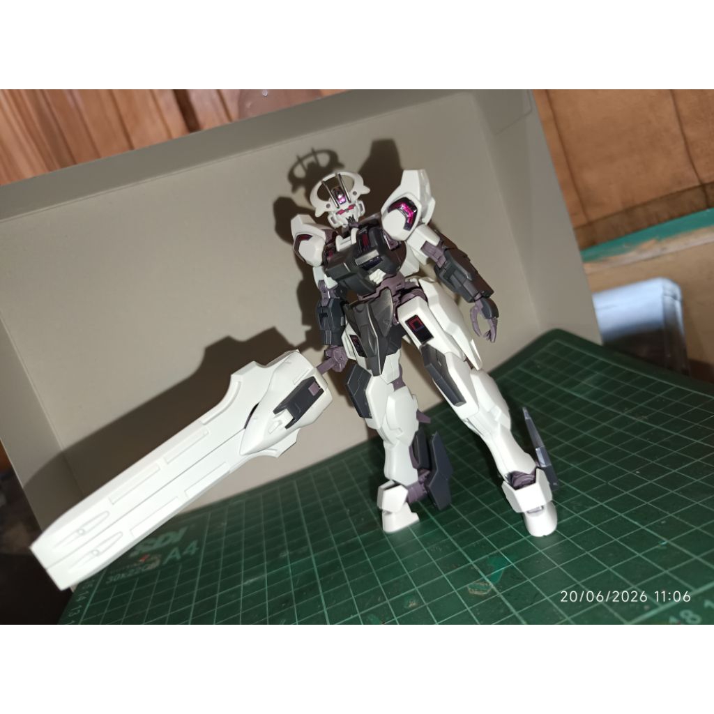HG WFM GUNDAM SCHWARZETTE BANDAI