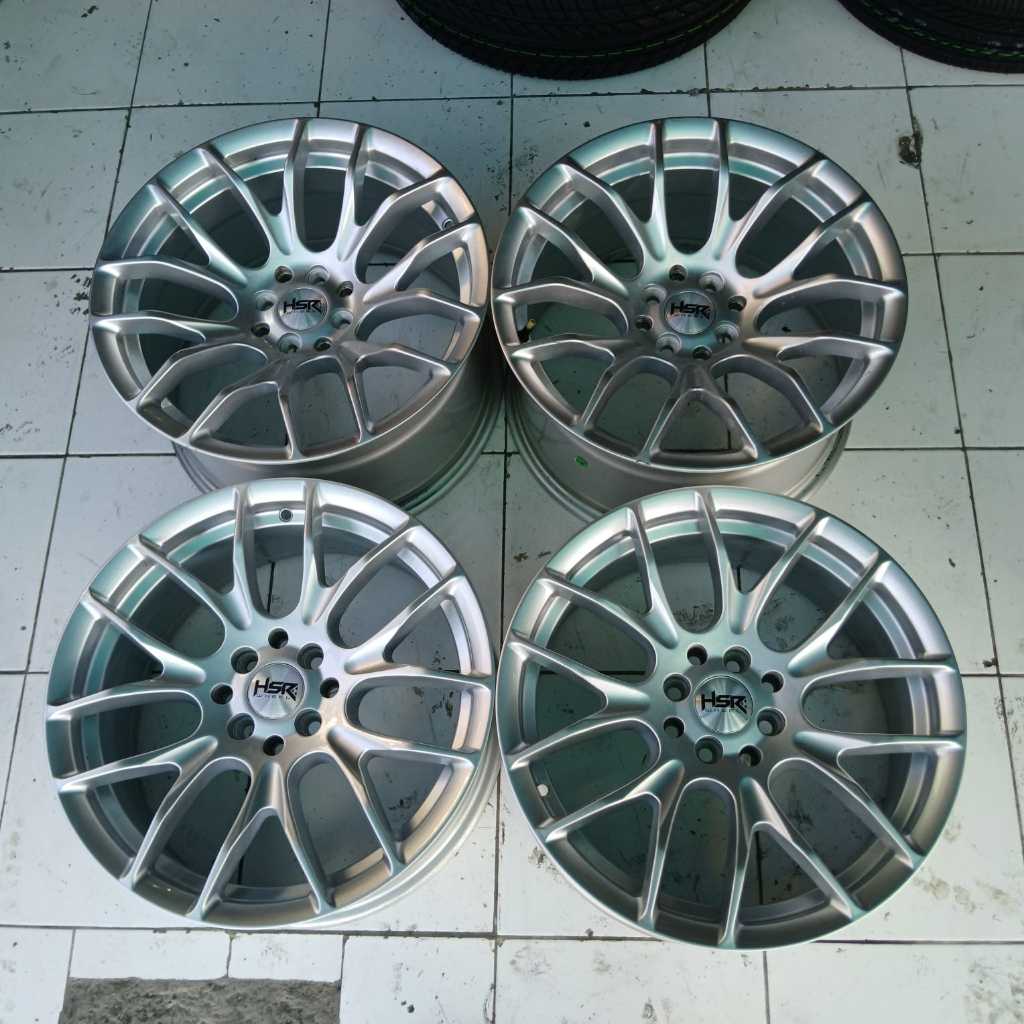 Velg Mobil Bekas HSR Oster Ring 17 Lubang 4 + Ban Baru 205 45 R17