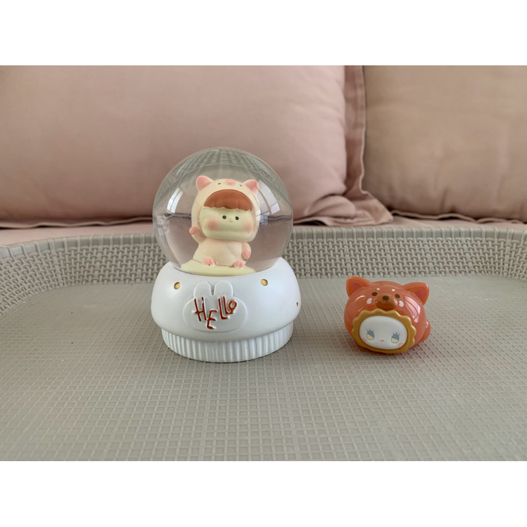 Hello Snow Globe Piglet