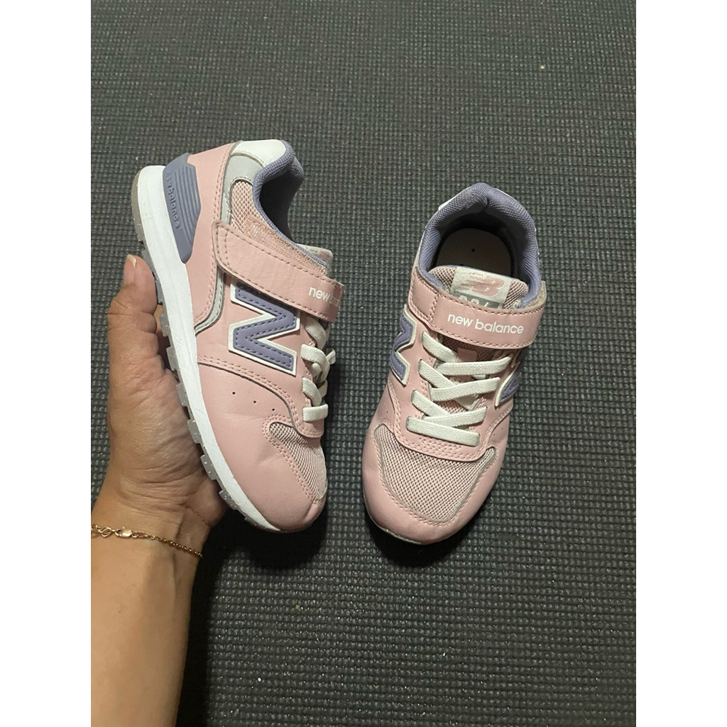 Sepatu New Balance 996 size 30 insole 17,5cm
