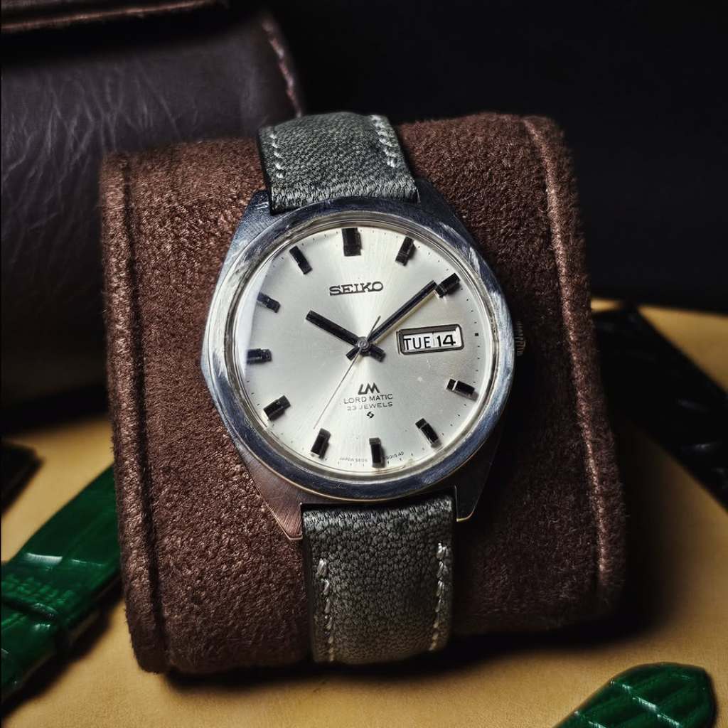 Vintage 1970s seiko lord matic hexagon case
