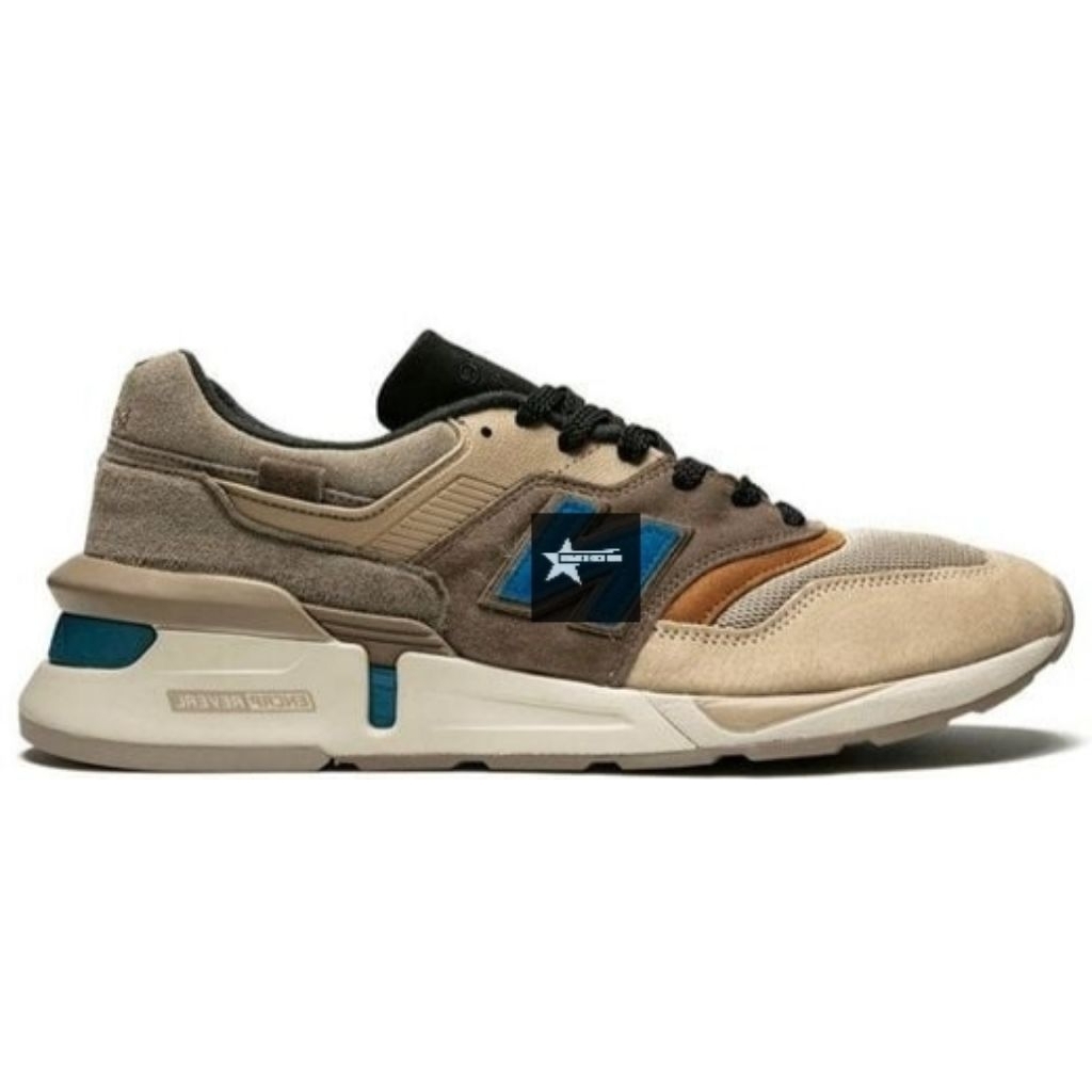 Sepatu 997 X KITH Brownn