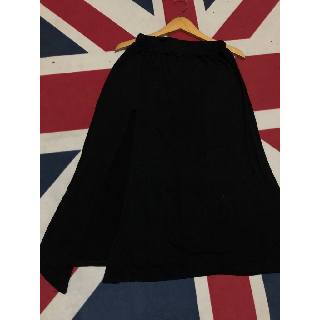 pl rok hitam