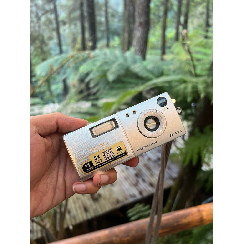 KODAK EASYSHARE LS420 RARE ITEM