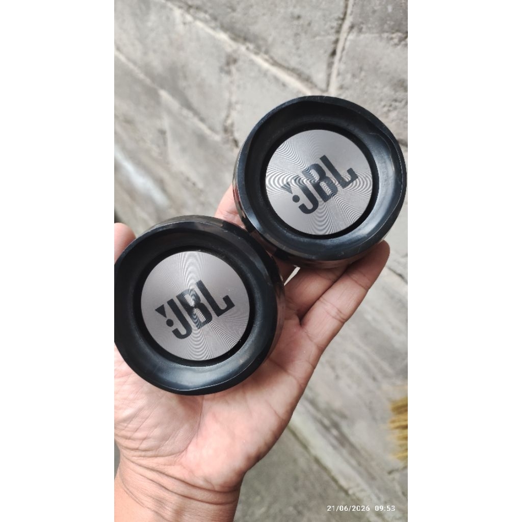 Passive bass radiator jbl charge 3
