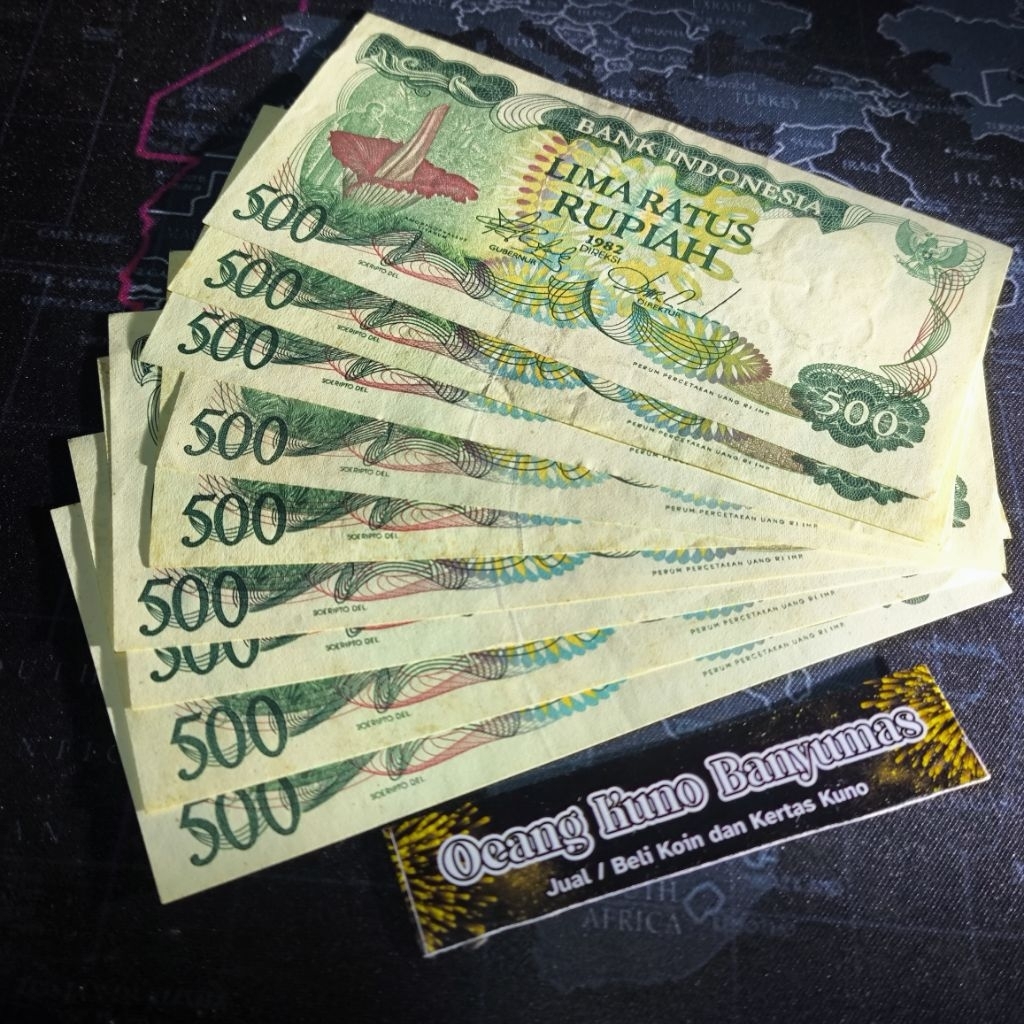 Koleksi 500 Rupiah Bunga Bangkai Tahun 1982 Original Gress Mulus Baru