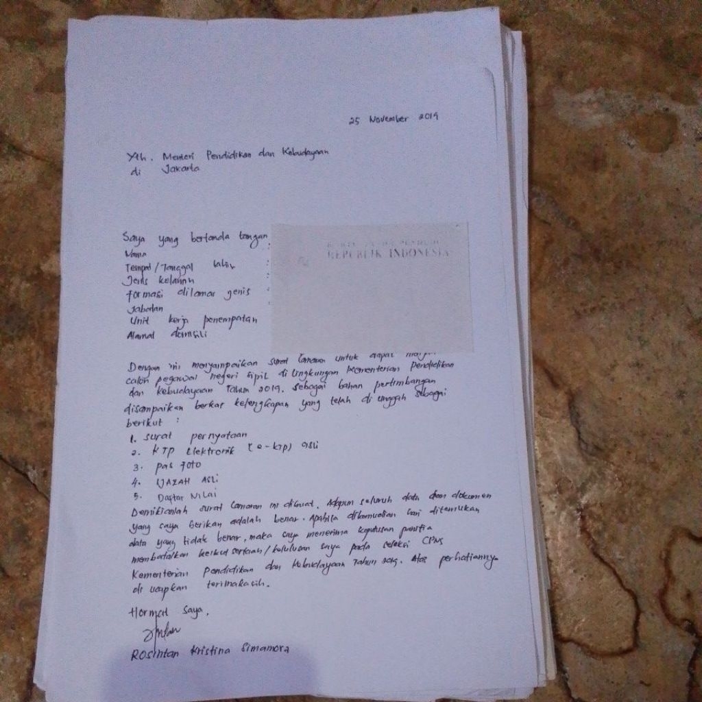 kertas HVS bekas