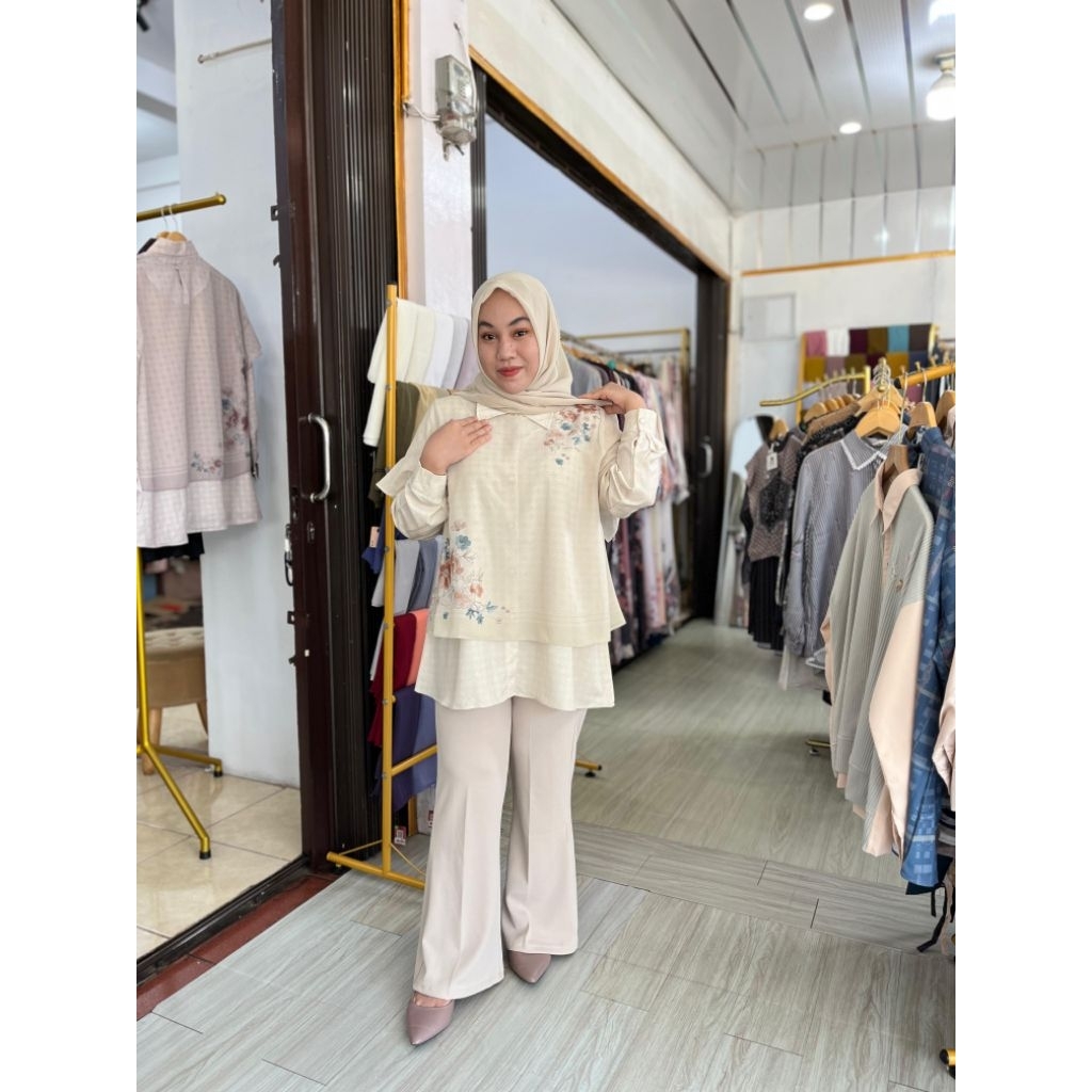 Emily blouse