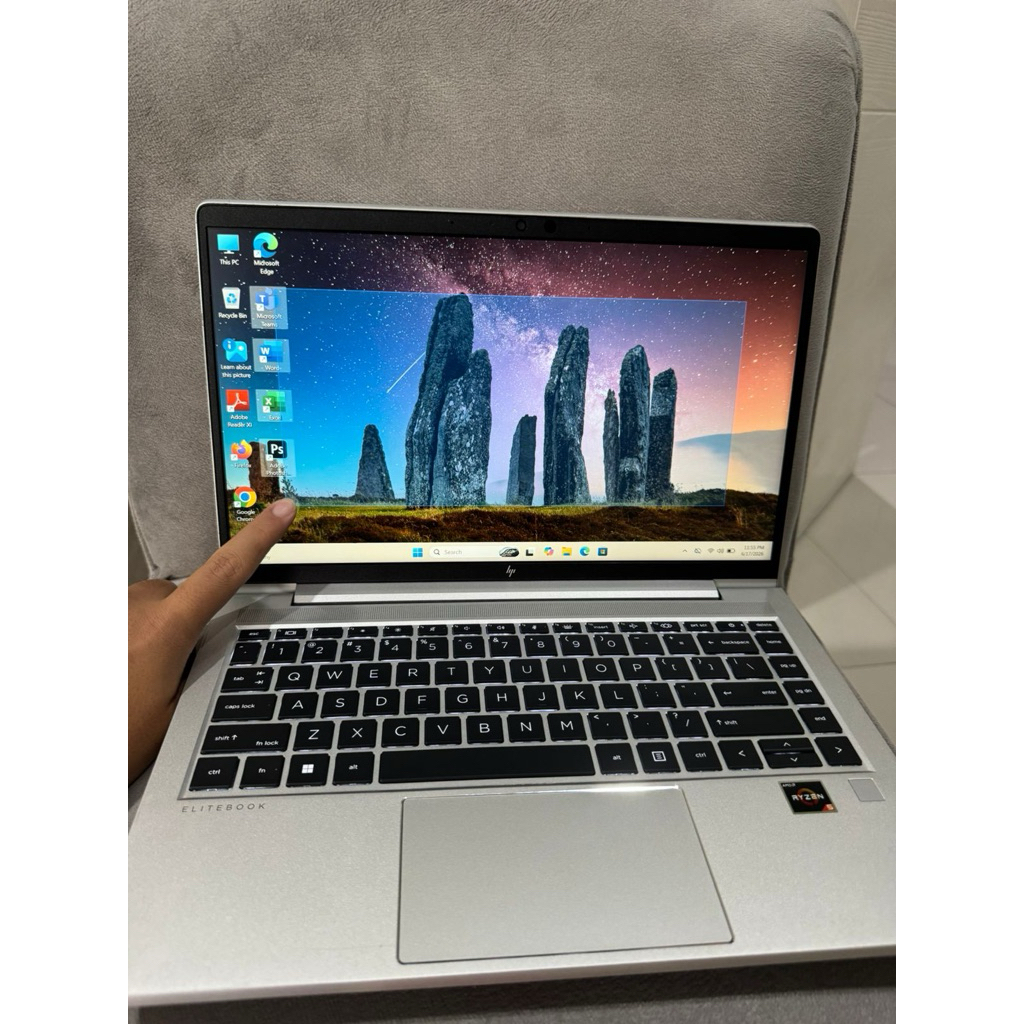 Laptop HP elitebook 645 G10 Touchscreen AMD Ryzen 5 Pro 7530U - 16GB - 256GB FHD
