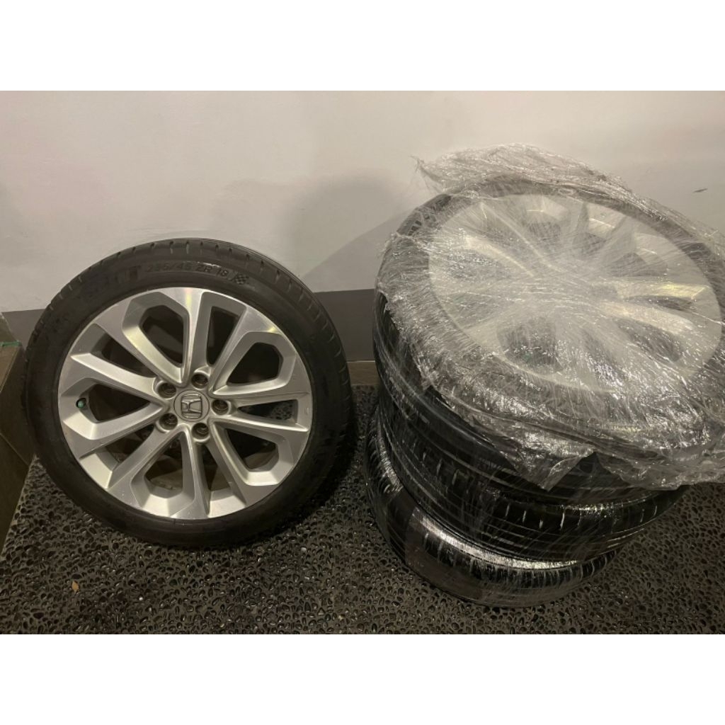 Velg OEM Honda Accord 2015 R18 plus Ban