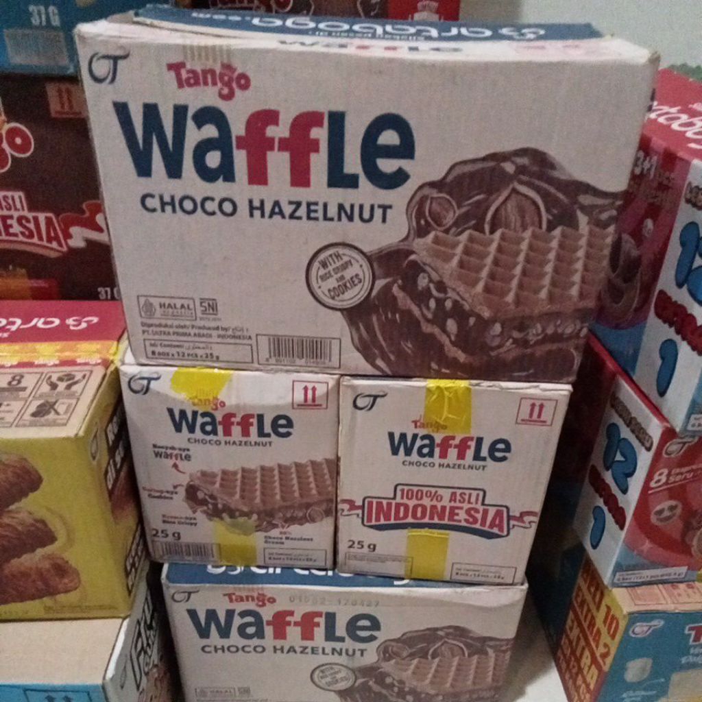 SNACK VIRAL TANGO WAFFLE CHOCO HAZELNUT - ( HARGA 1 DUS )