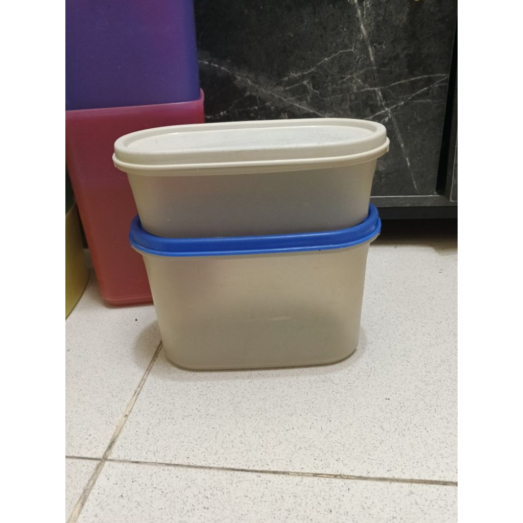 MM oval pl Tupperware