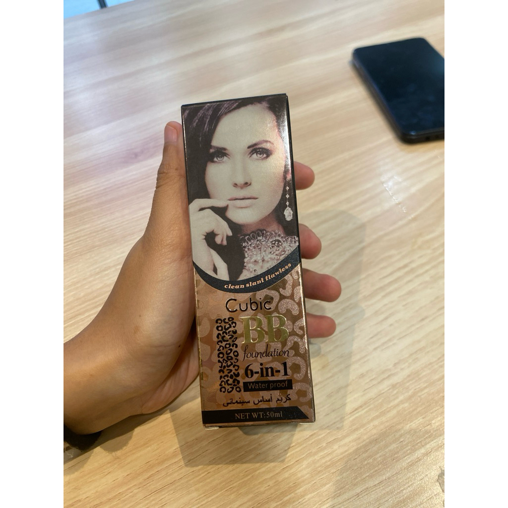 BB Foundation 6in1
